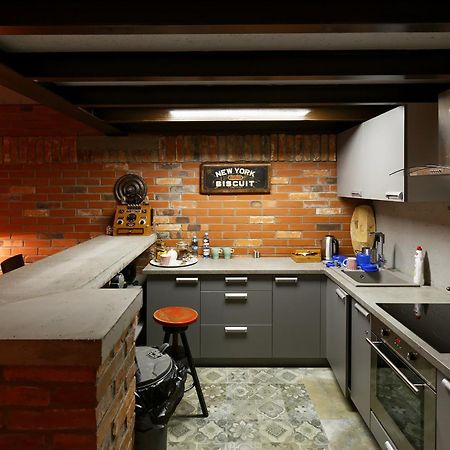 Ferienwohnung Loft Szpularnia Zyrardow Exterior foto