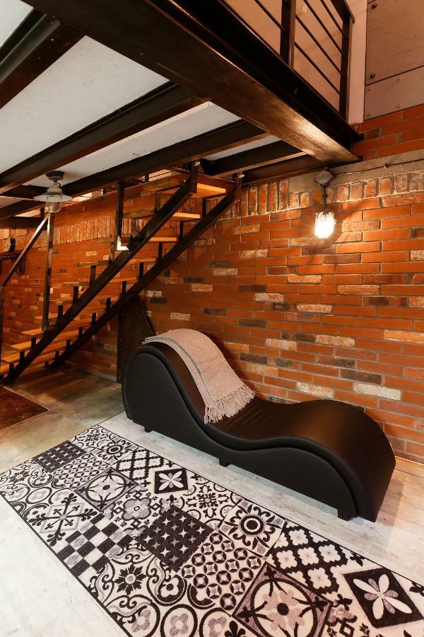 Ferienwohnung Loft Szpularnia Zyrardow Exterior foto