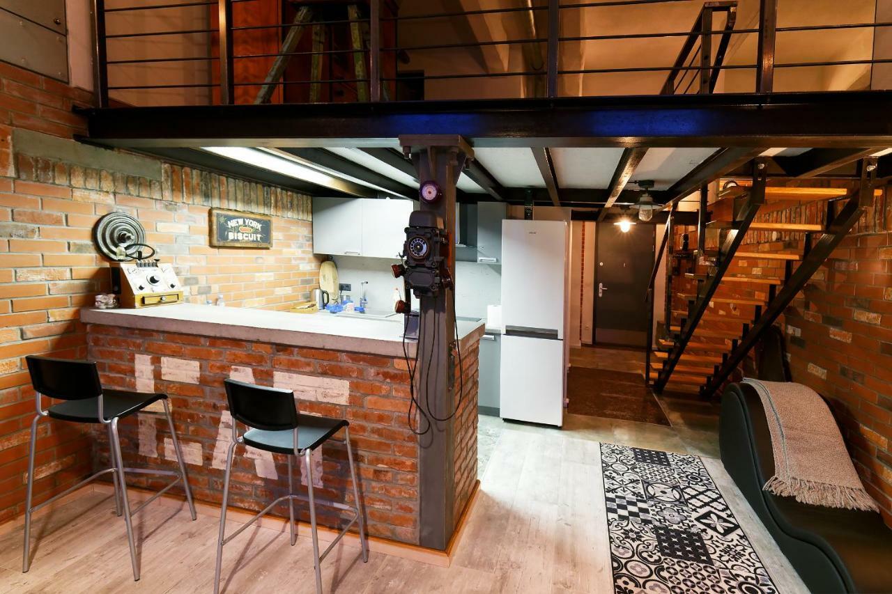 Ferienwohnung Loft Szpularnia Zyrardow Exterior foto